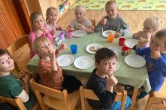 b327ba6f-9723-4534-bf84-669519358a74